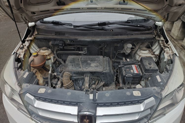 华晨金杯750 2015款 1.5L 舒适型局部细节24