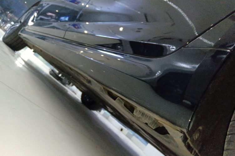 宝马5系 2023款 530Li 领先型 M运动套装局部细节9002