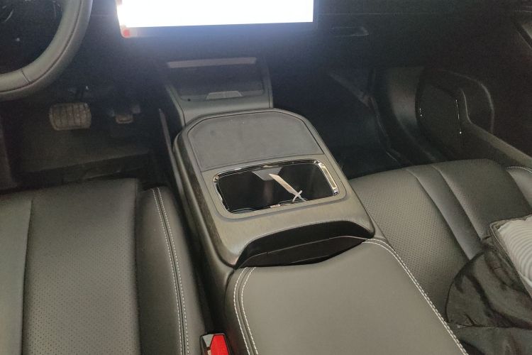 东风风神 风神L7新能源 2024款 205 Air中控内饰18