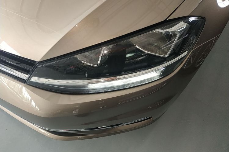 大众 高尔夫 2019款 280TSI DSG舒适型 国VI车身外观36