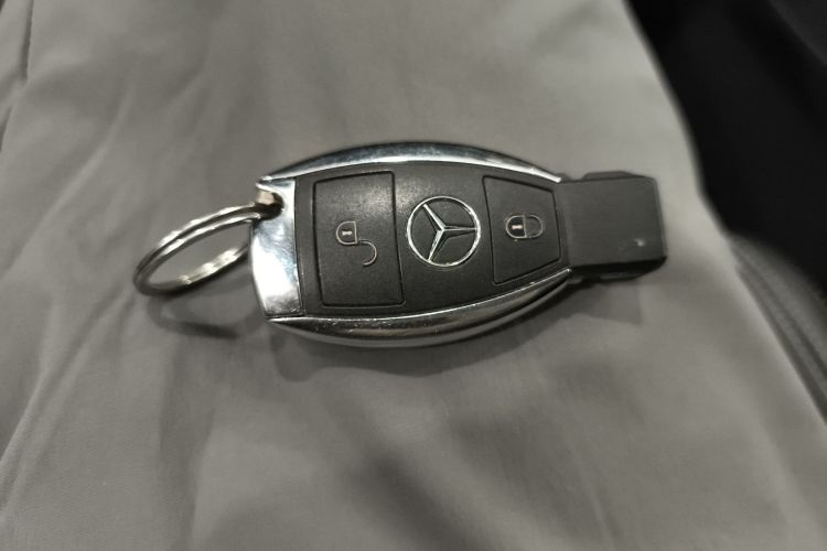 奔驰GLA 2017款 GLA 200 动感型中控内饰11