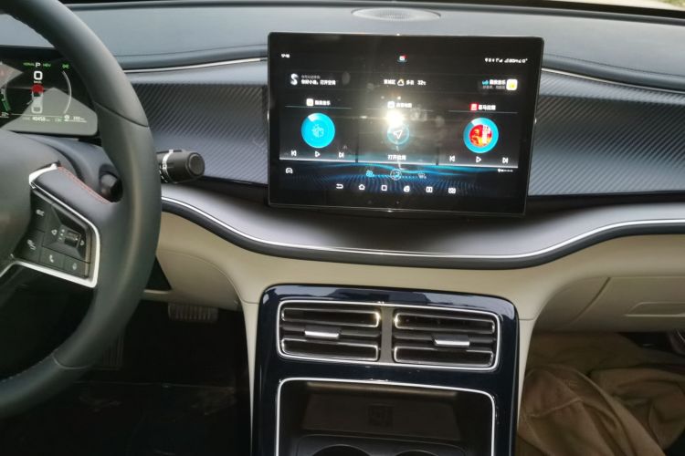 比亚迪 秦PLUS 2021款 DM-i 55KM 旗舰型局部细节16