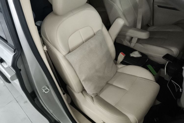 别克GL8 2022款 ES陆尊 653T 尊享型局部细节41