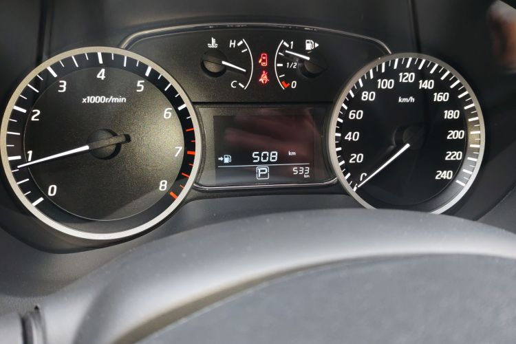 日产 轩逸 2024款 改款二 经典 1.6XL CVT豪华版中控内饰15