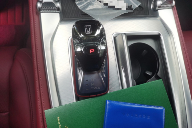 坦克700新能源 2024款 Hi4-T 极境版中控内饰18