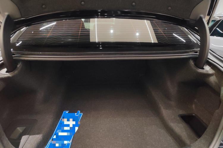 宝马5系 2023款 530Li 领先型 M运动套装机舱底盘23