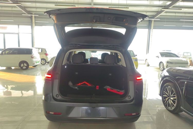 零跑汽车 零跑C10 2024款 210激光雷达版机舱底盘23