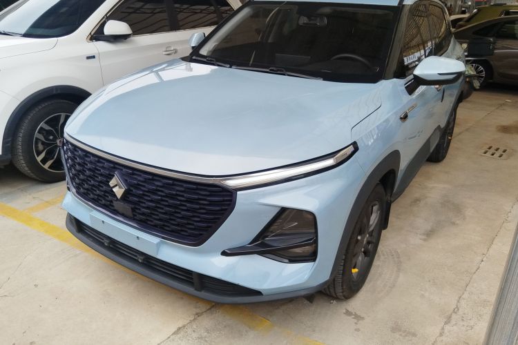 宝骏RS-3 2020款 1.5L 手动智能豪华型车身外观1