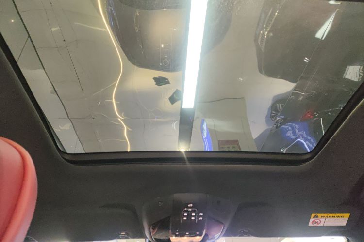 玛莎拉蒂 Levante 2016款 3.0T 标准型中控内饰22