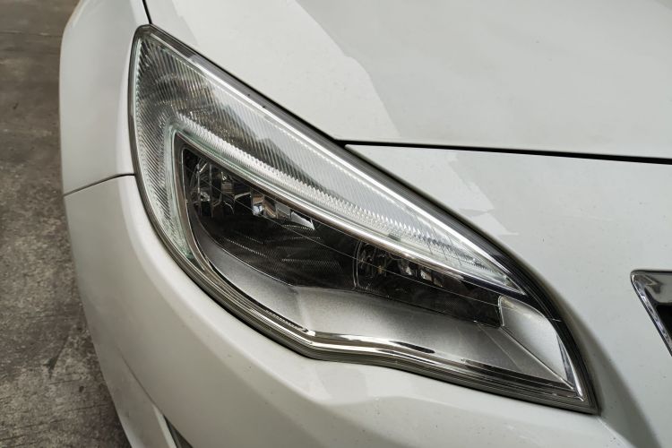 别克 英朗 2014款 XT 1.6L 自动时尚版车身外观6006