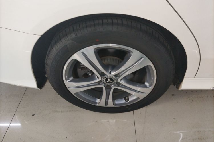 奔驰C级 2021款 C 260 L 运动版车身外观6008