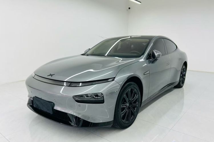 小鹏P7 2020款 670N车身外观1