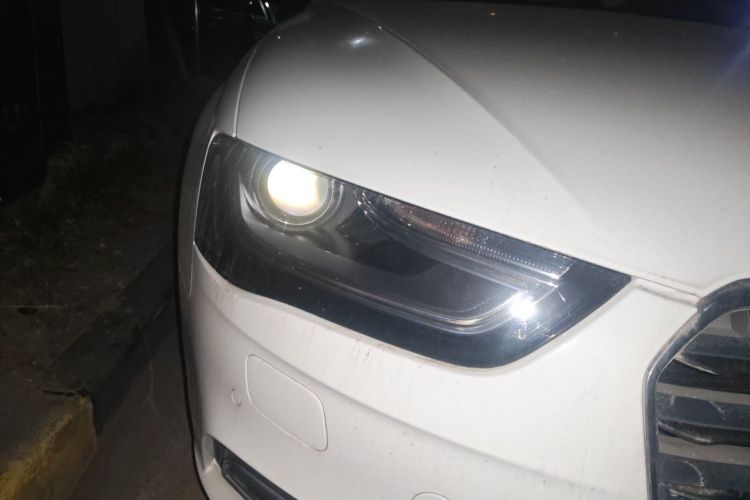 奥迪A4L 2015款 35 TFSI 自动标准型车身外观6006