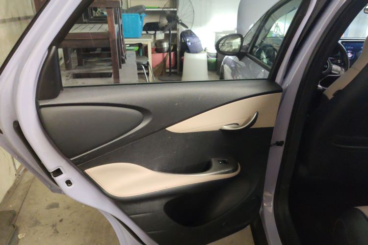 比亚迪 海豚 2023款 420km 自由版中控内饰49