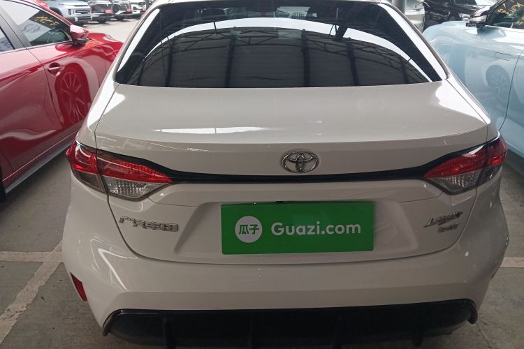 丰田 雷凌 2023款 185T CVT运动版车身外观6004