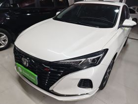 长安 逸动 2021款 PLUS 蓝鲸NE 1.4T GDI DCT旗舰型