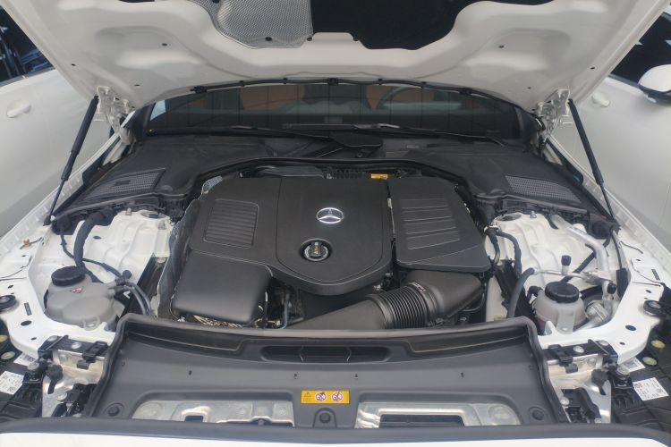 奔驰C级 2023款 改款 C 260 L 皓夜运动版局部细节24