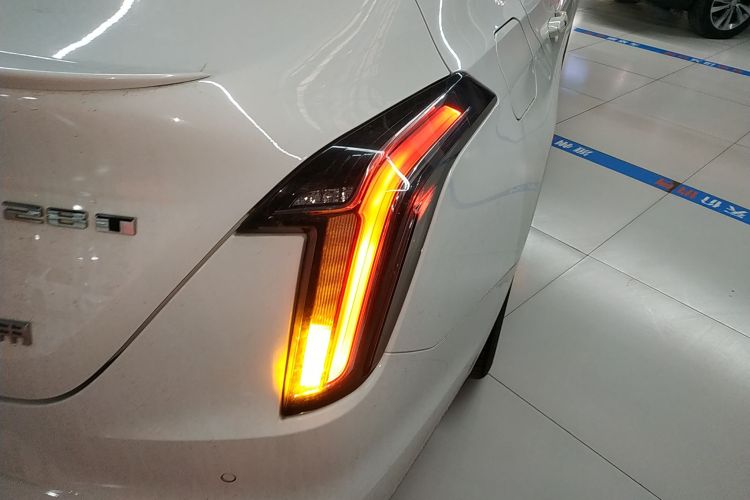 凯迪拉克CT4 2020款 28T 精英型车身外观6006