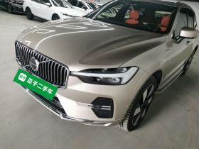 沃尔沃XC60新能源 2025款 插电式混动 长续航四驱智远豪华版