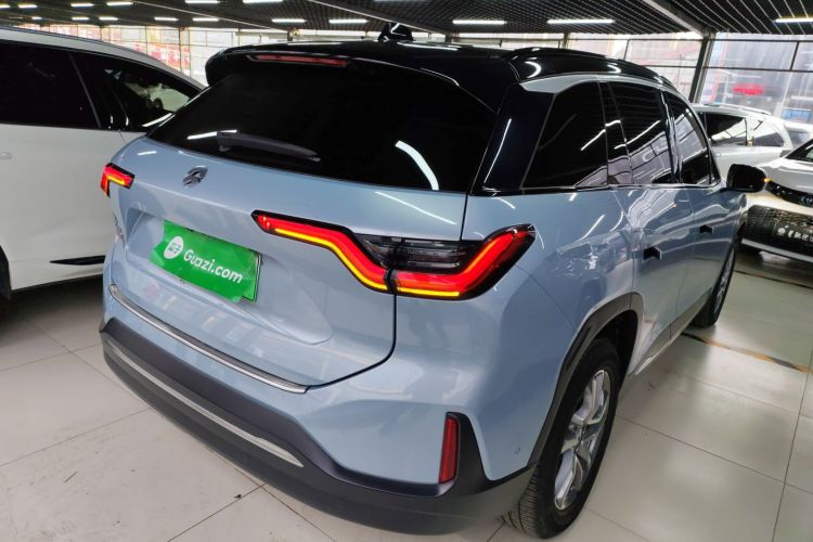 蔚来ES6 2020款 455KM 运动版车身外观7