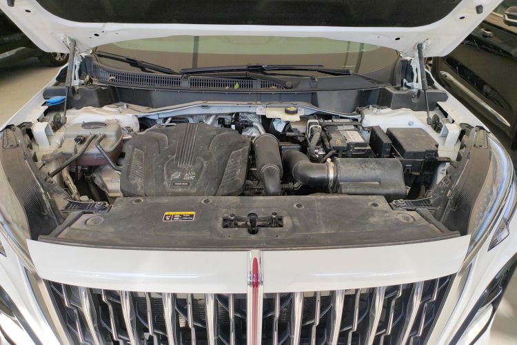 红旗HS3 2023款 1.5T 两驱善为版机舱底盘24