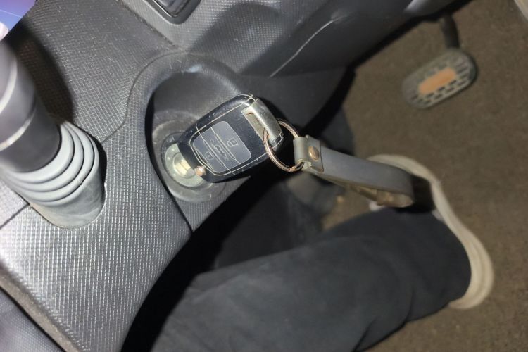 五菱汽车 宏光MINIEV 2021款 马卡龙时尚款 三元锂中控内饰11