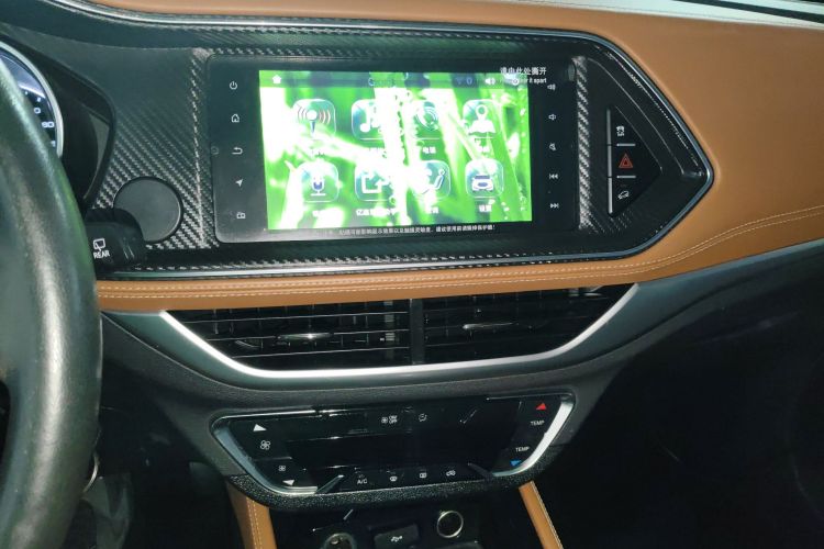 众泰T300 2017款 1.5T 手动豪华型局部细节16