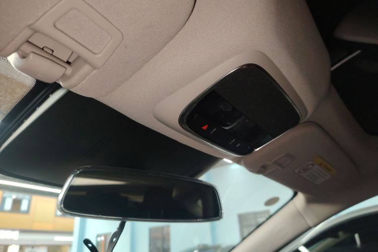 小鹏P7 2023款 P7i 702 Pro局部细节22