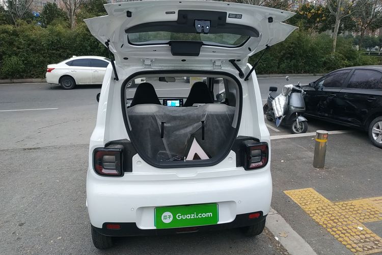 吉利银河 熊猫 2025款 210km 元气熊机舱底盘23