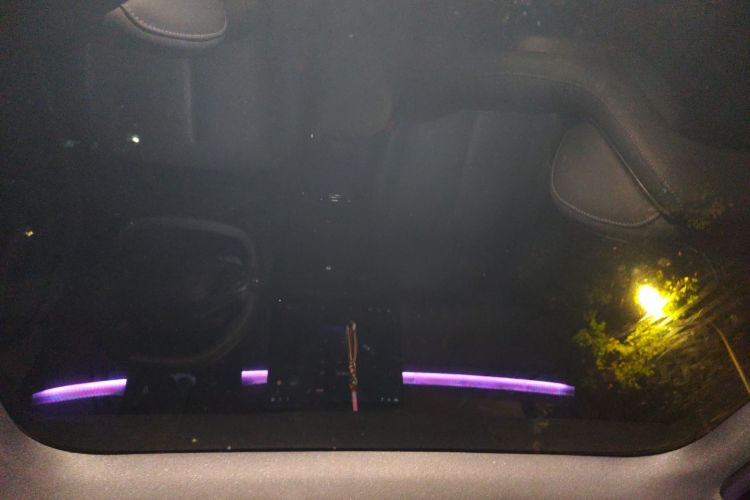 领克Z20 2025款 530km 后驱Pro中控内饰22