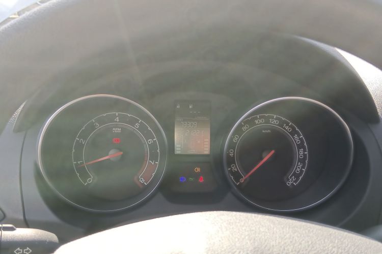 名爵 锐行 2015款 1.5T 手动精英版局部细节14