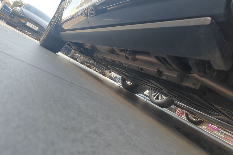 鸿蒙智行 问界M7 2024款 1.5T 智驾四驱Pro版 5座局部细节9002