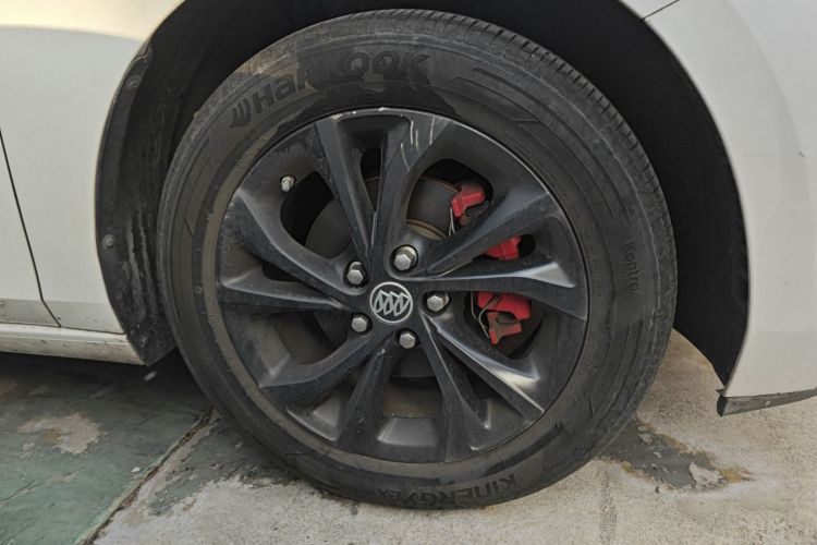 别克 威朗 2023款 Pro GS 猎风版车身外观10