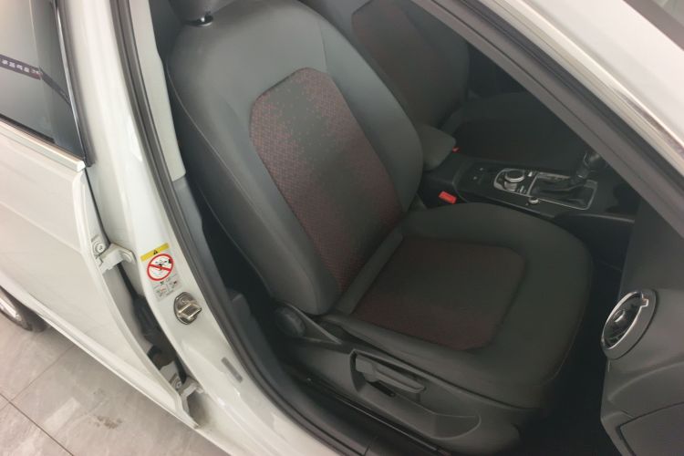 奥迪A3 2019款 Sportback 35 TFSI 进取型 国VI局部细节41