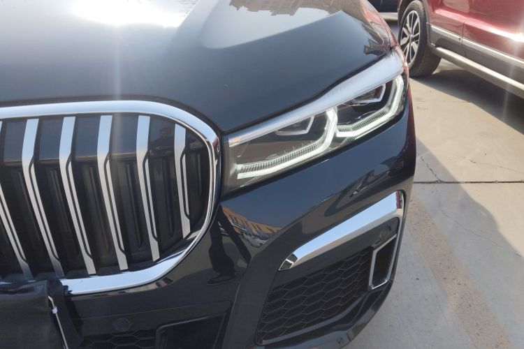 宝马7系 2021款 730Li M运动套装局部细节36