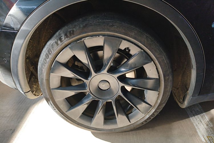 特斯拉 Model Y 2022款 改款 后轮驱动版车身外观6008