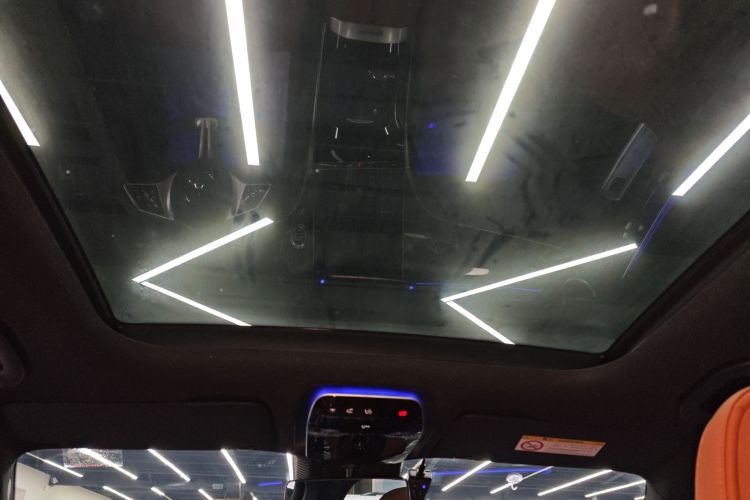 奔驰GLC 2024款 GLC 260 L 4MATIC 动感型 5座中控内饰22