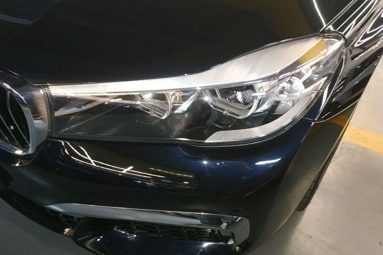 宝马7系 2018款 730Li 领先型 M运动套装局部细节36