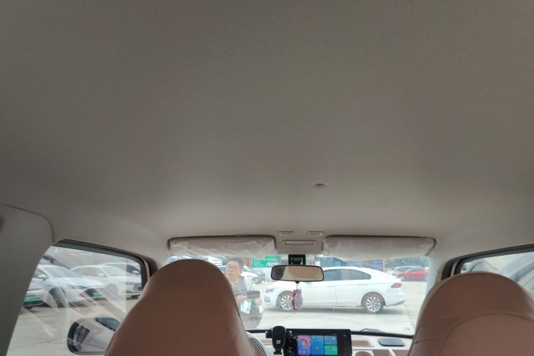 吉利银河 2023款 熊猫mini 200km 耐力熊中控内饰22