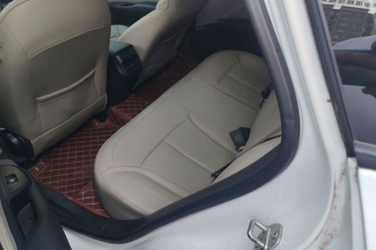 别克 英朗 2018款 15T 手动精英型 国V中控内饰21