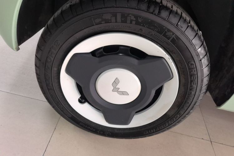 五菱汽车 宏光MINIEV 2024款 第三代 215km 青春版车身外观6008