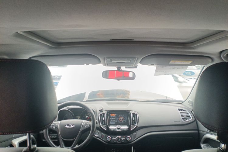 奇瑞 瑞虎5 2014款 2.0L CVT家尊版局部细节22