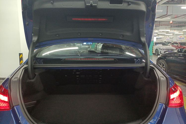 奔驰C级新能源 2023款 C 350 eL局部细节23