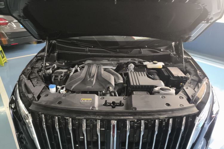 红旗HS7 PHEV 2024款 2.0T PHEV 四驱旗畅版 6座局部细节24