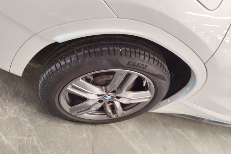 宝马X2 2021款 改款 sDrive25i M运动套装车身外观6008