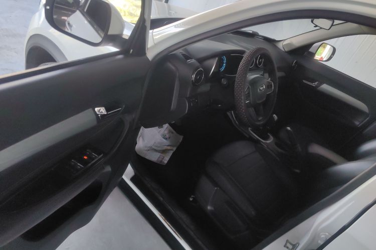 凯翼X3 2019款 1.5L 手动智耀版中控内饰20