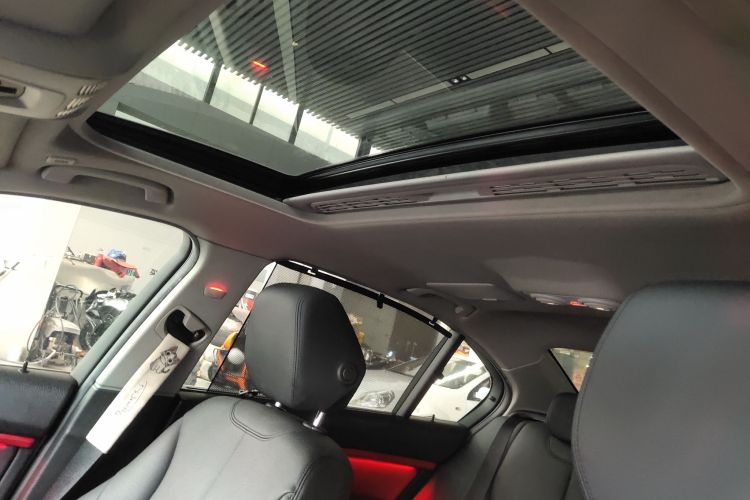 宝马3系 2015款 320Li 超悦版时尚型局部细节22