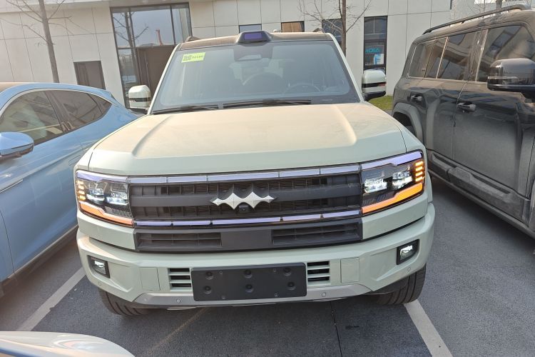 方程豹 豹5 2025款 云辇激光乾崑智驾版车身外观6001