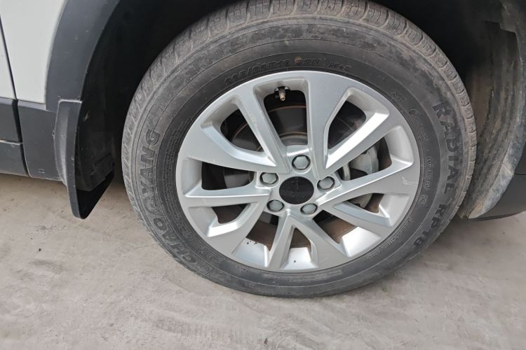 北京汽车 北京X3 2021款 1.5T CVT荣耀版车身外观10