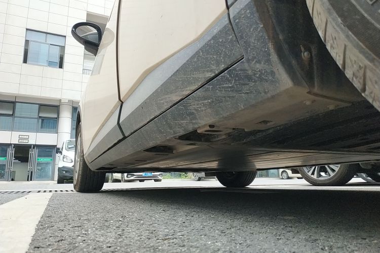 埃安 AION UT 2025款 330星辉版局部细节9002